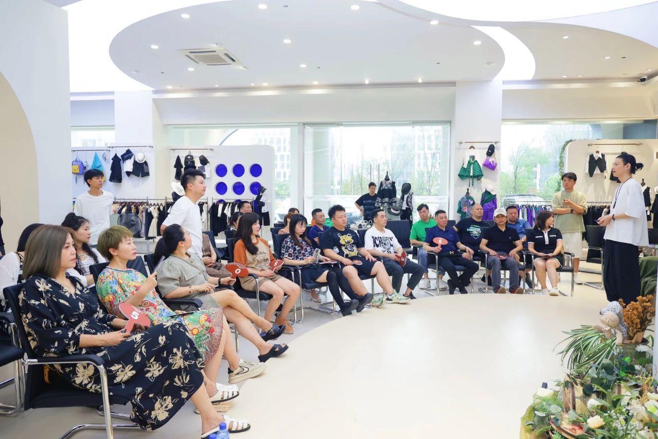 琦瑞德泽2024春夏新品审版会圆满举办